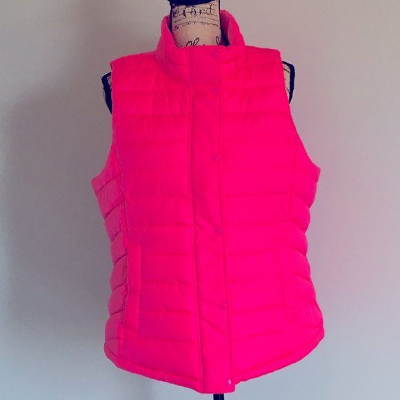 GAP Jackets & Blazers - GAP Quilted Vest, Fuchsia, Large
